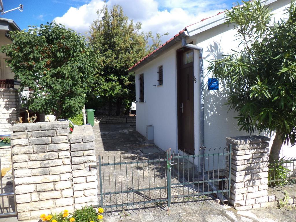 Apartment Blanka Petrčane Exterior foto